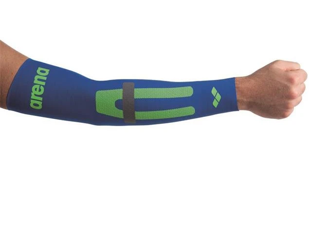 Arena Carbon Compression Arm Sleeves Unisex - XL Electric Blue
